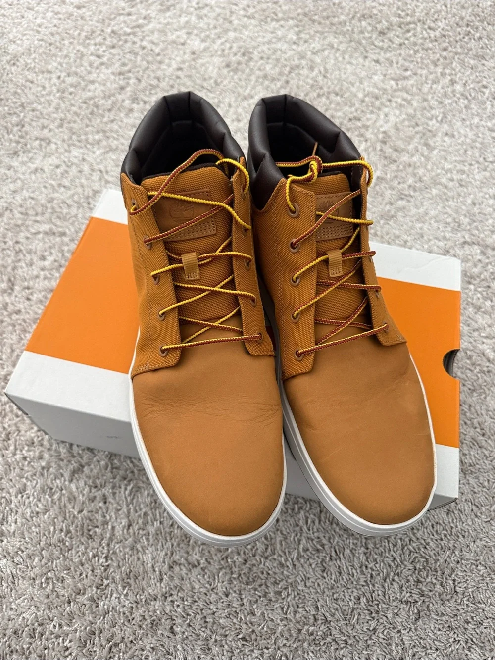 Timberland Tan/Brown Chukka Boots with White Sole